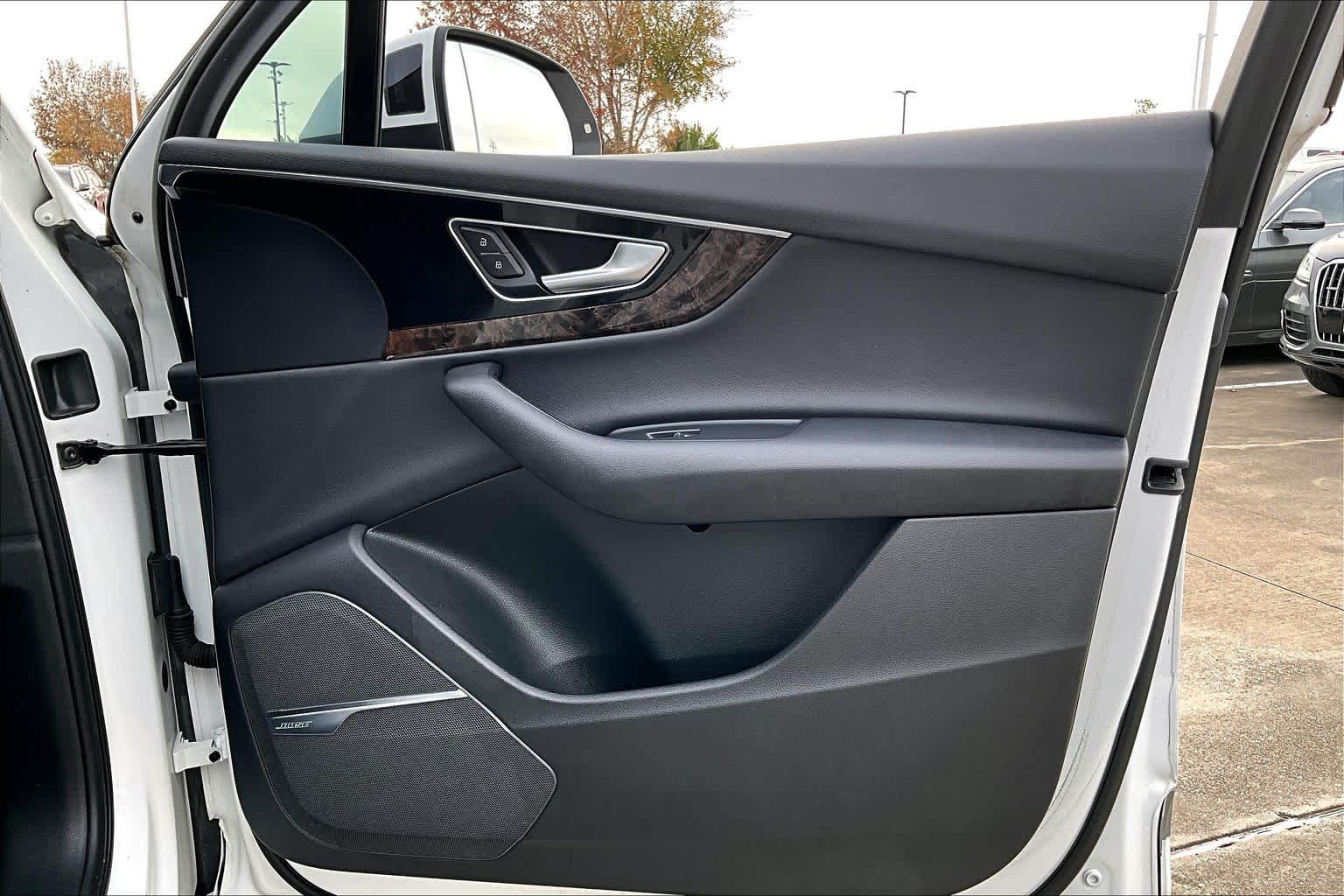 2019 Audi Q7 Premium Plus Glacier White Metallic at AutoNation USA Houston