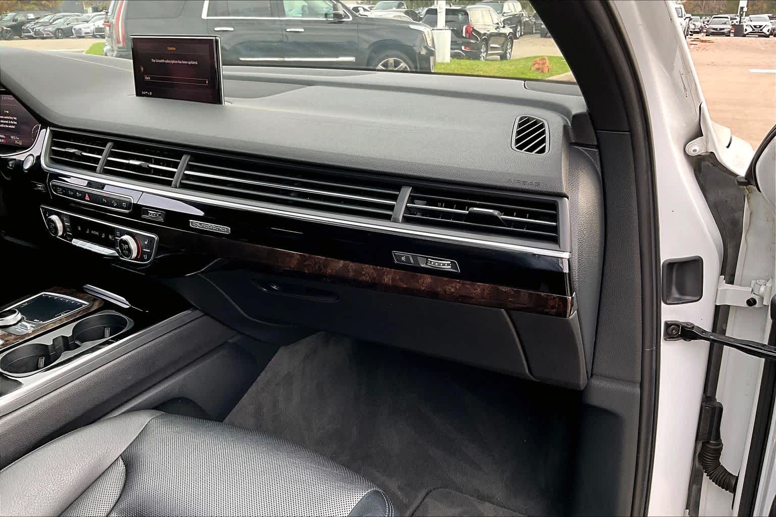 2019 Audi Q7 Premium Plus Glacier White Metallic at AutoNation USA Houston