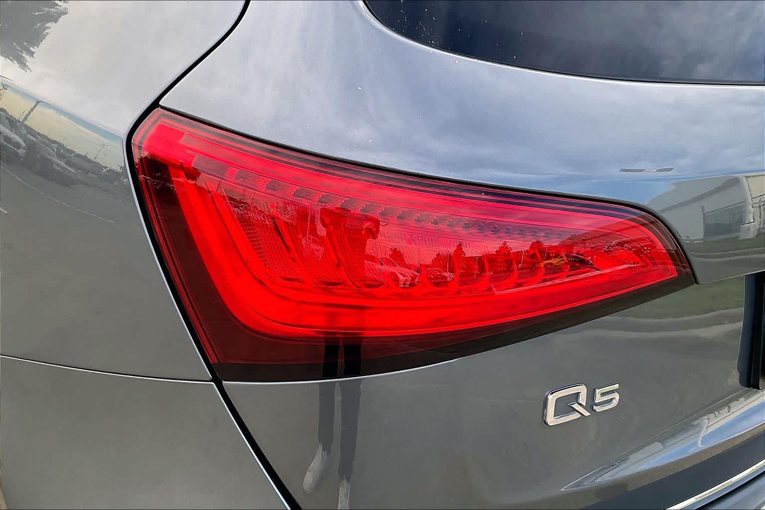 2015 Audi Q5 Premium Plus Daytona Gray Pearl Effect at AutoNation USA Houston