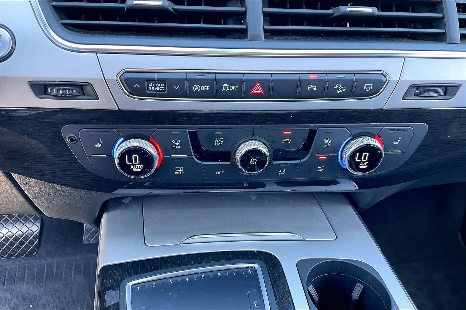2018 Audi Q7 photo 33 of 35