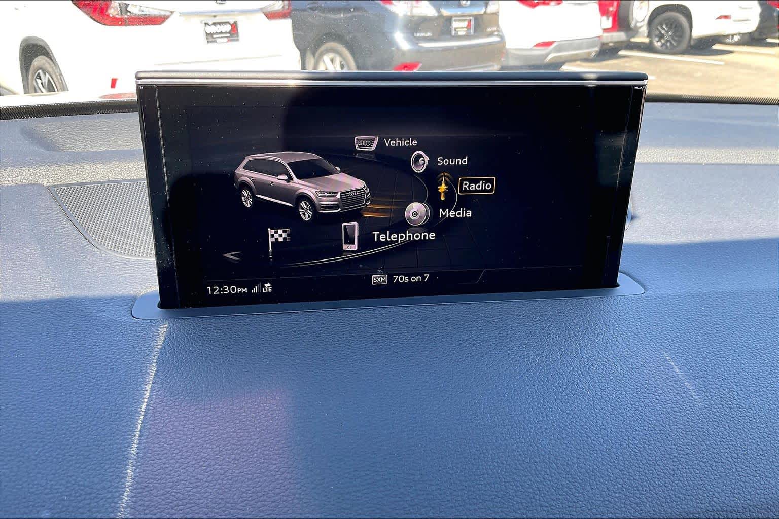 2018 Audi Q7 photo 32 of 35
