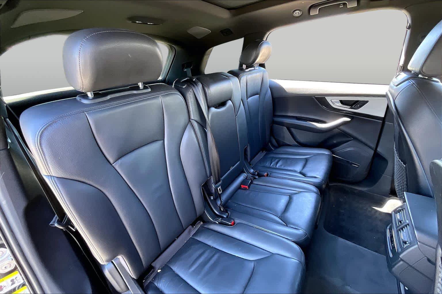 2018 Audi Q7 photo 18 of 35