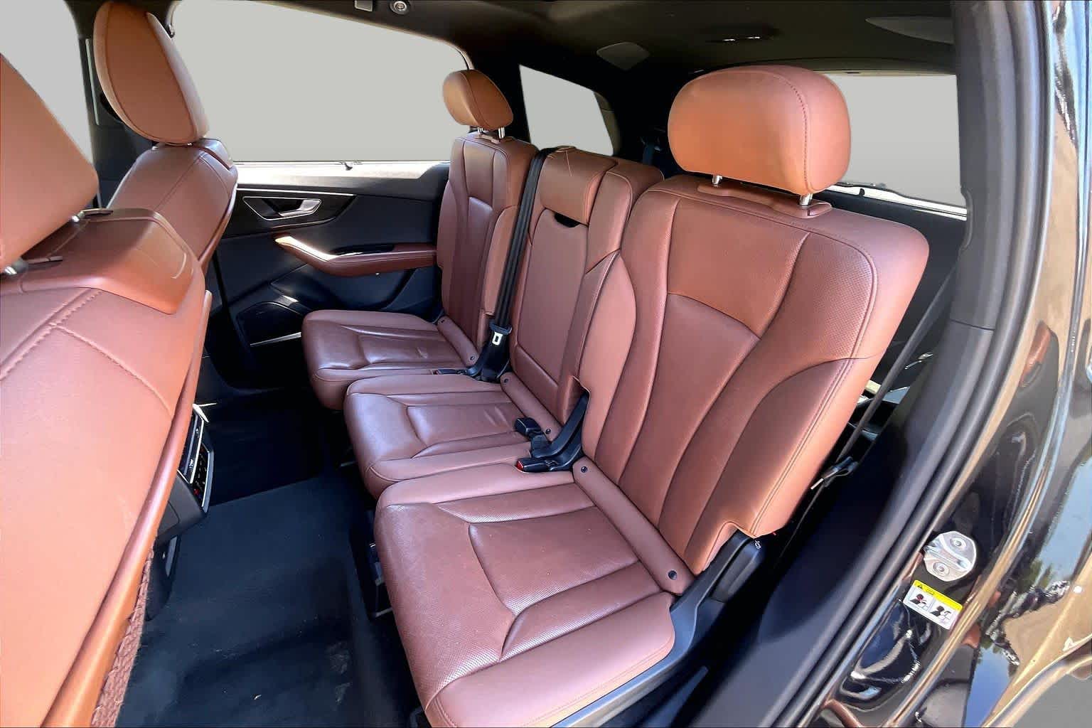 2021 Audi Q7 photo 19 of 35