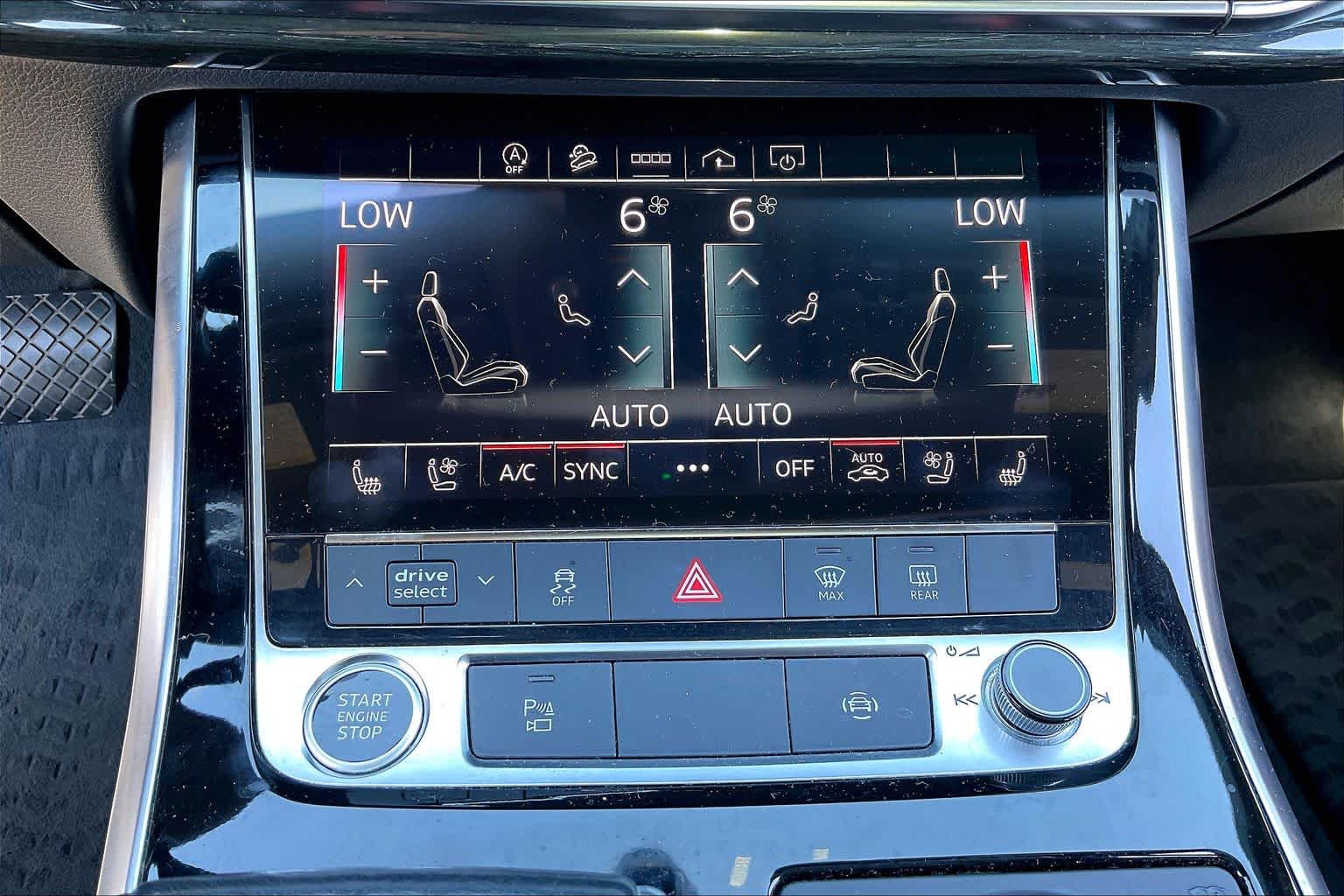2021 Audi Q7 photo 33 of 35