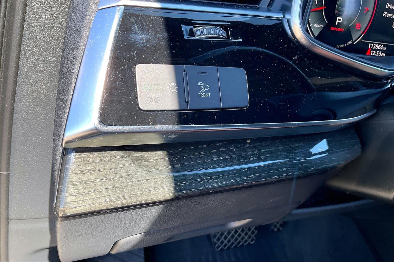 2021 Audi Q7 photo 34 of 35