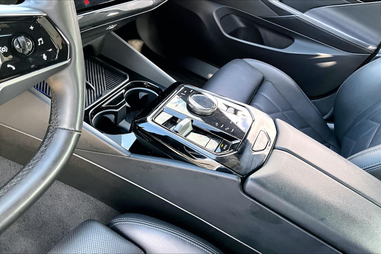 2024 BMW 530i 530i Oxide Grey Metallic at Lexus Southwest Houston