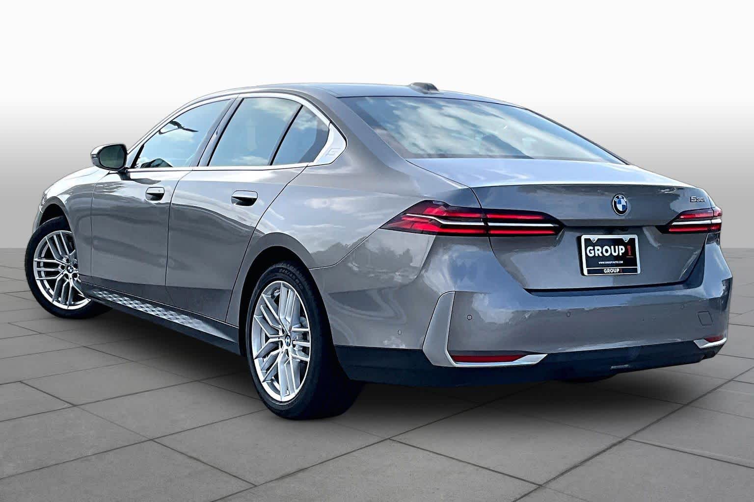 2024 BMW 530i 530i Oxide Grey Metallic at Lexus Southwest Houston