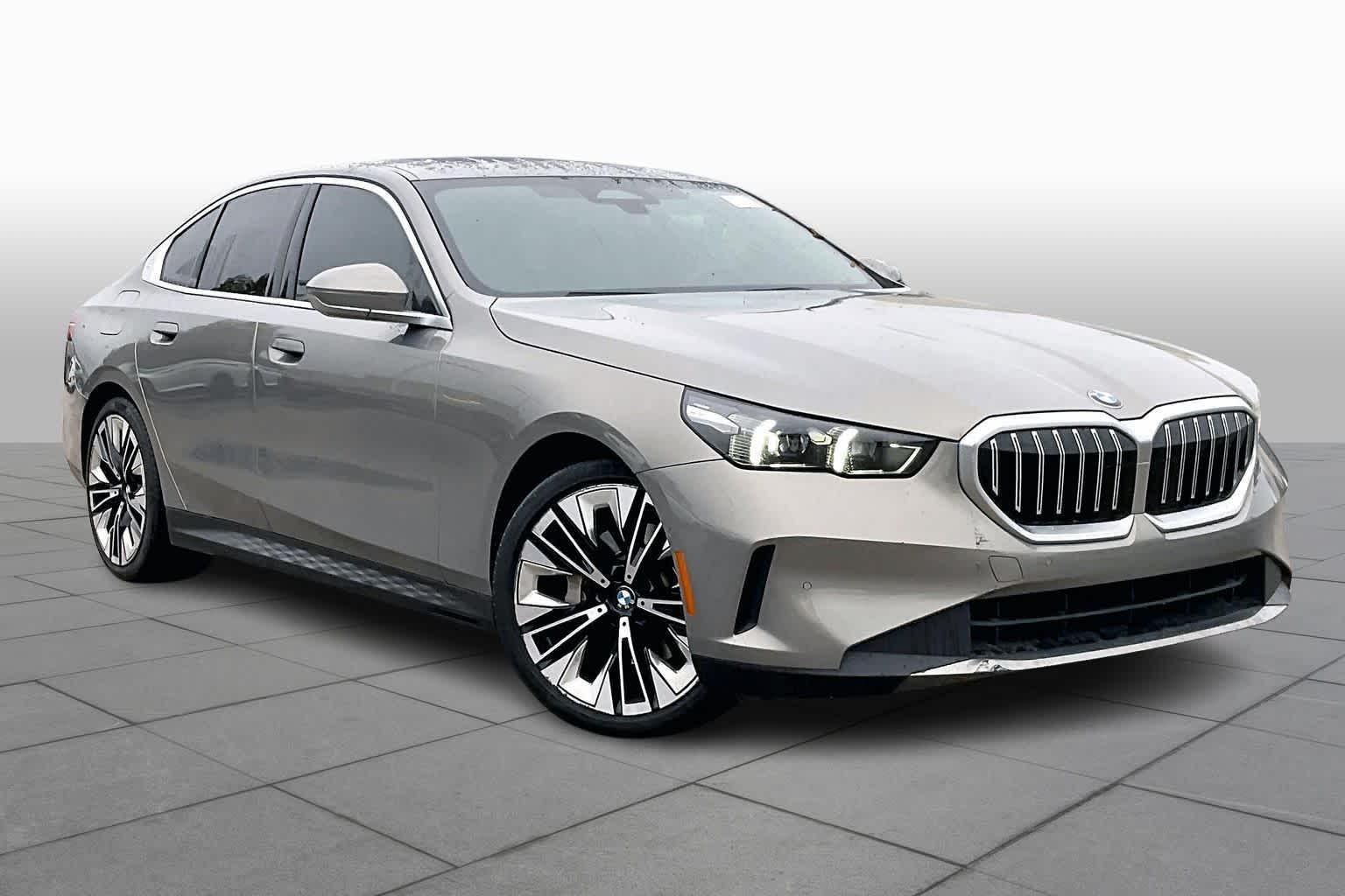 2024 BMW 5 Series 530i Oxide Grey Metallic at AutoNation USA Katy