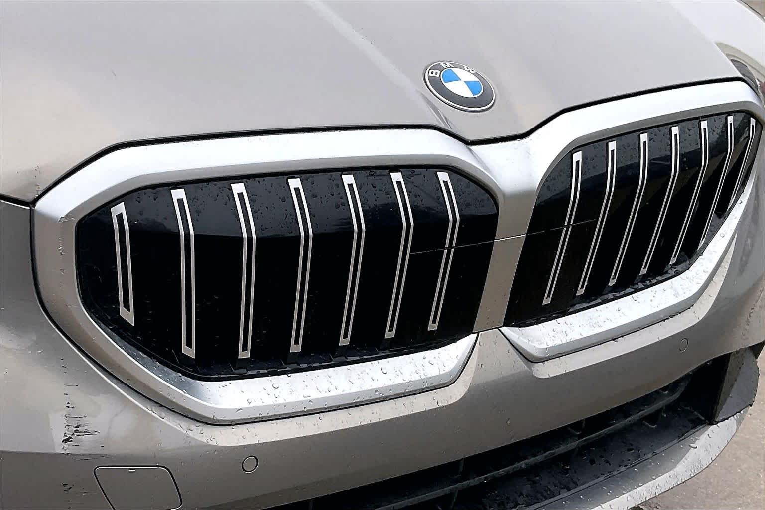 2024 BMW 5 Series 530i Oxide Grey Metallic at AutoNation USA Katy