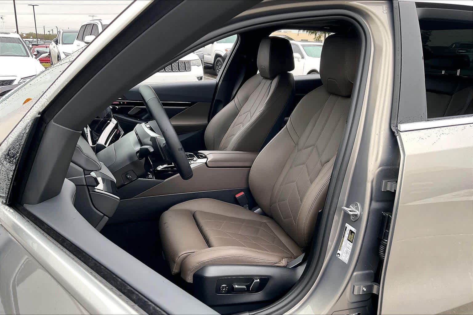 2024 BMW 5 Series 530i Oxide Grey Metallic at AutoNation USA Katy