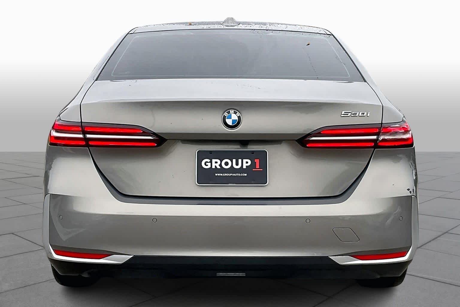 2024 BMW 5 Series 530i Oxide Grey Metallic at AutoNation USA Katy