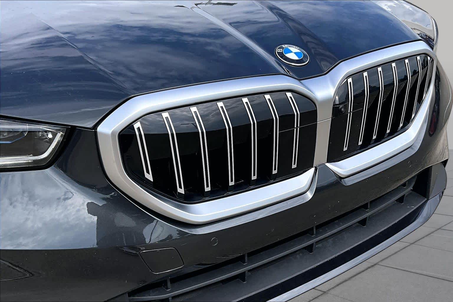 2025 BMW 530i 530i Dark Graphite Metallic at Lexus Southwest Houston