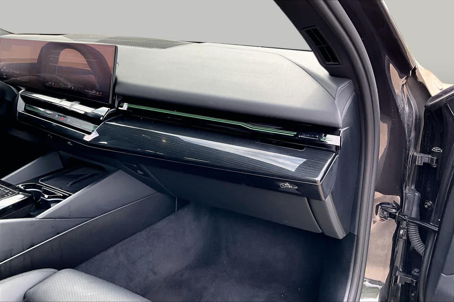 2025 BMW 530i 530i Dark Graphite Metallic at Lexus Southwest Houston