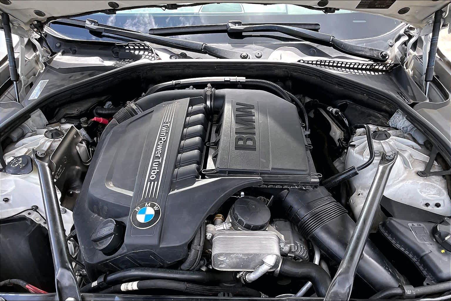 2014 BMW 535i 535i Alpine White at Sterling McCall Nissan