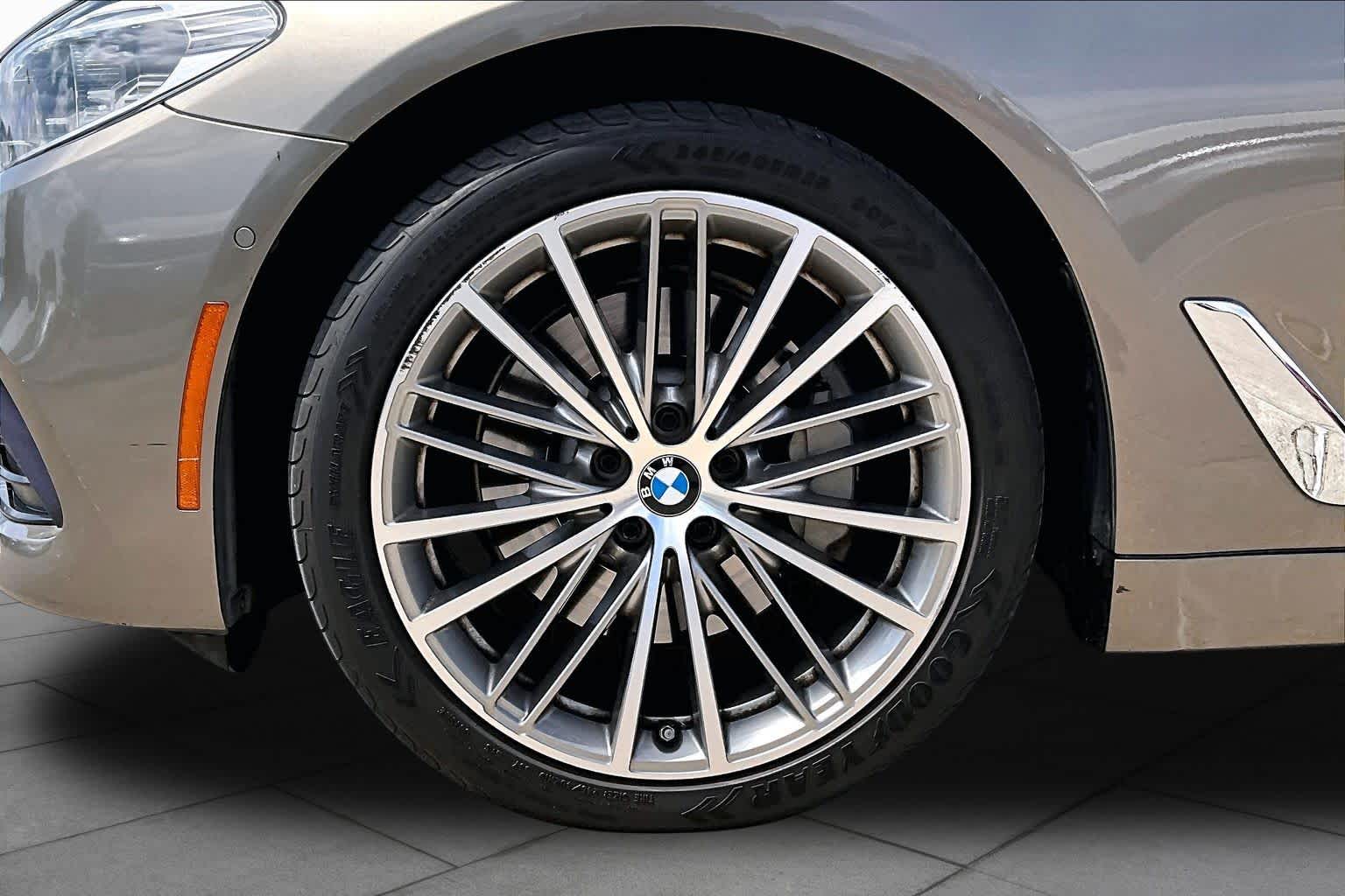 2017 BMW 530i 530i Atlas Cedar Metallic at Team Mazda