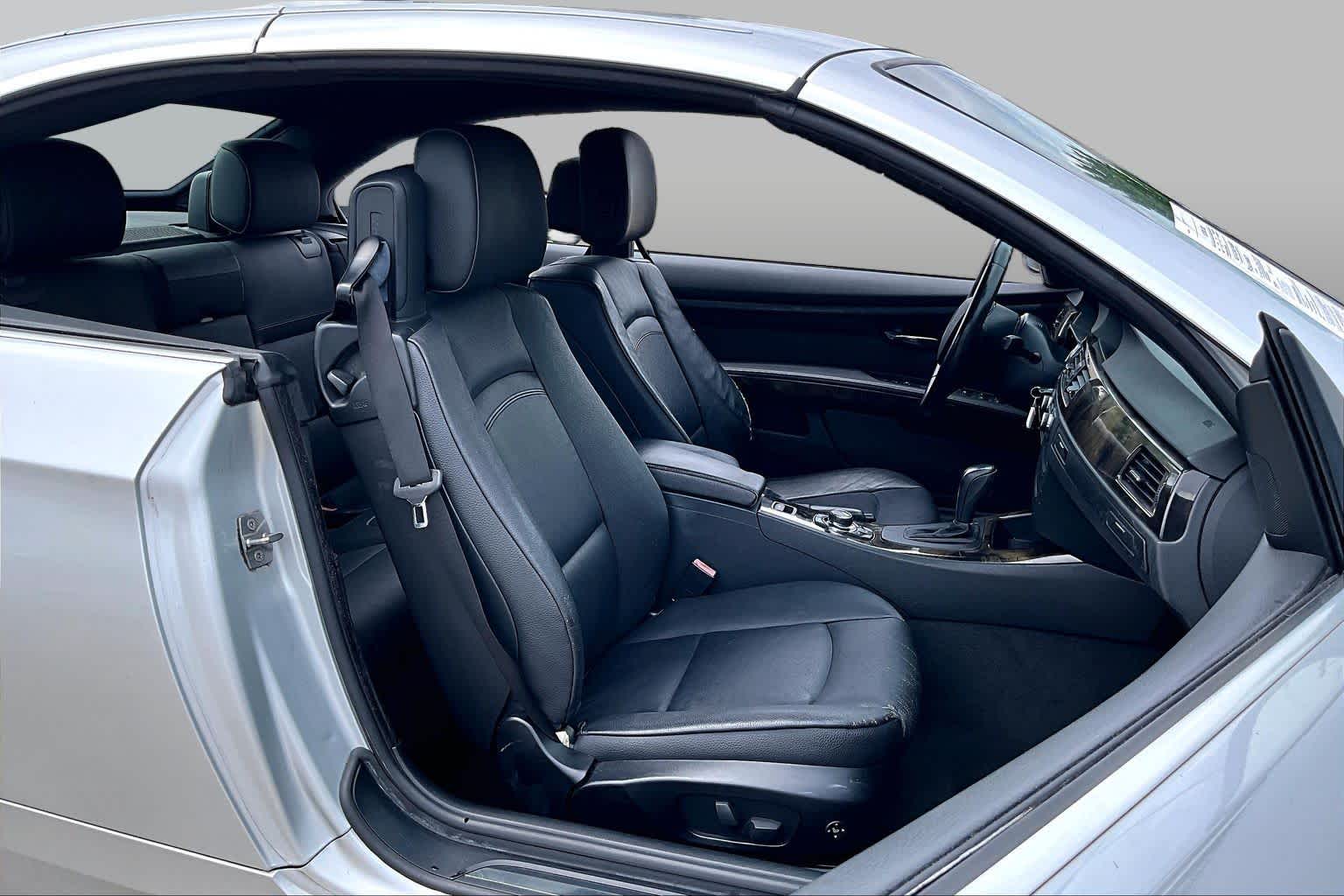 2009 BMW 328i 328i Titanium Silver Metallic at Mac Haik Ford