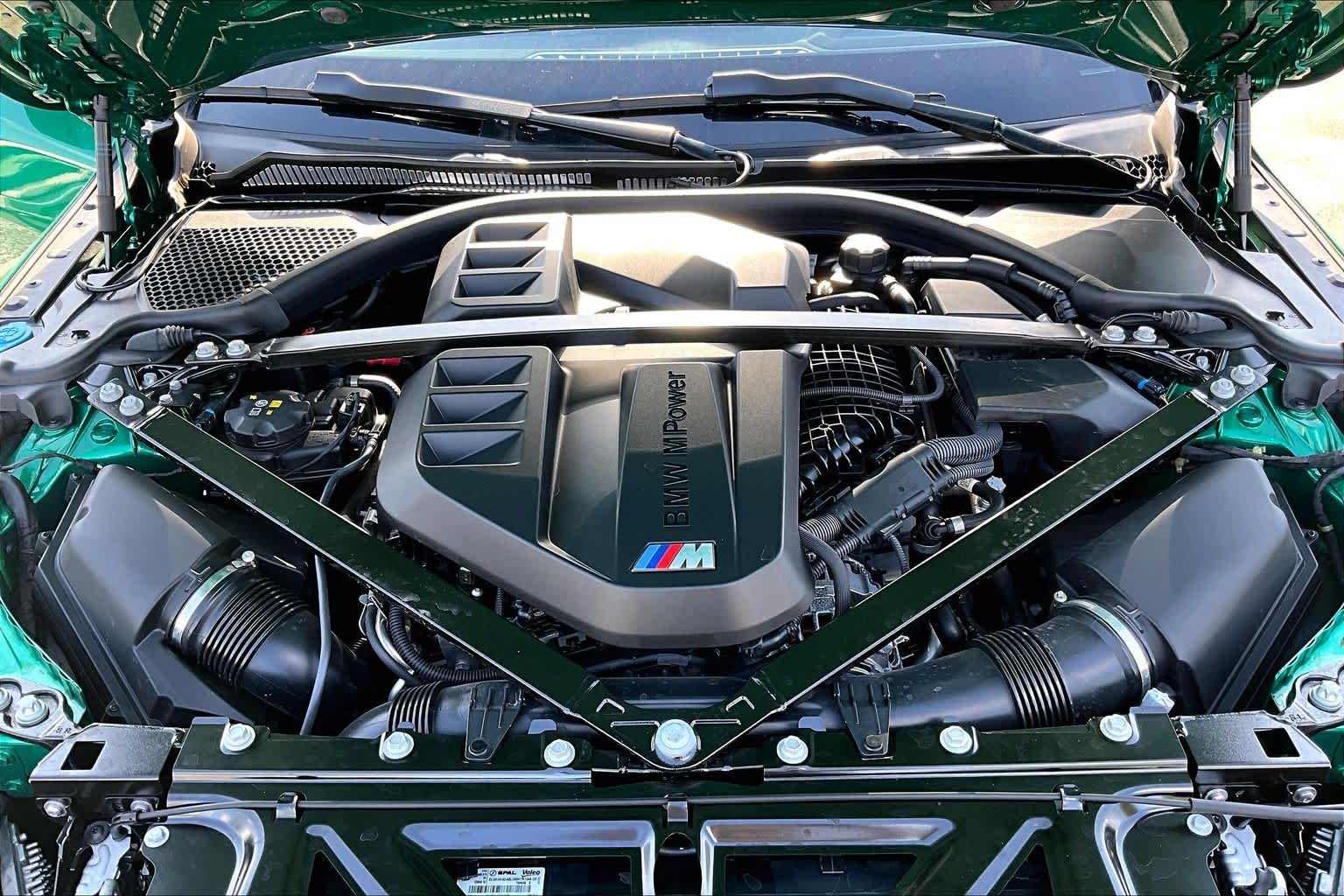2026 BMW M4 photo 28 of 33