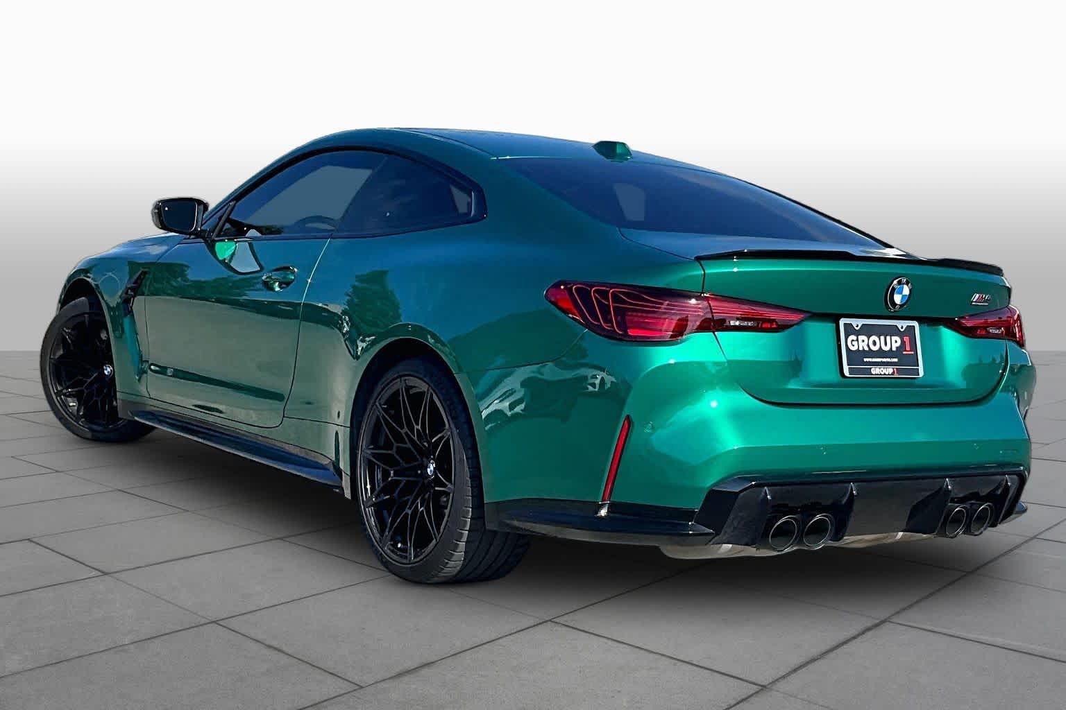 2026 BMW M4 photo 10 of 33