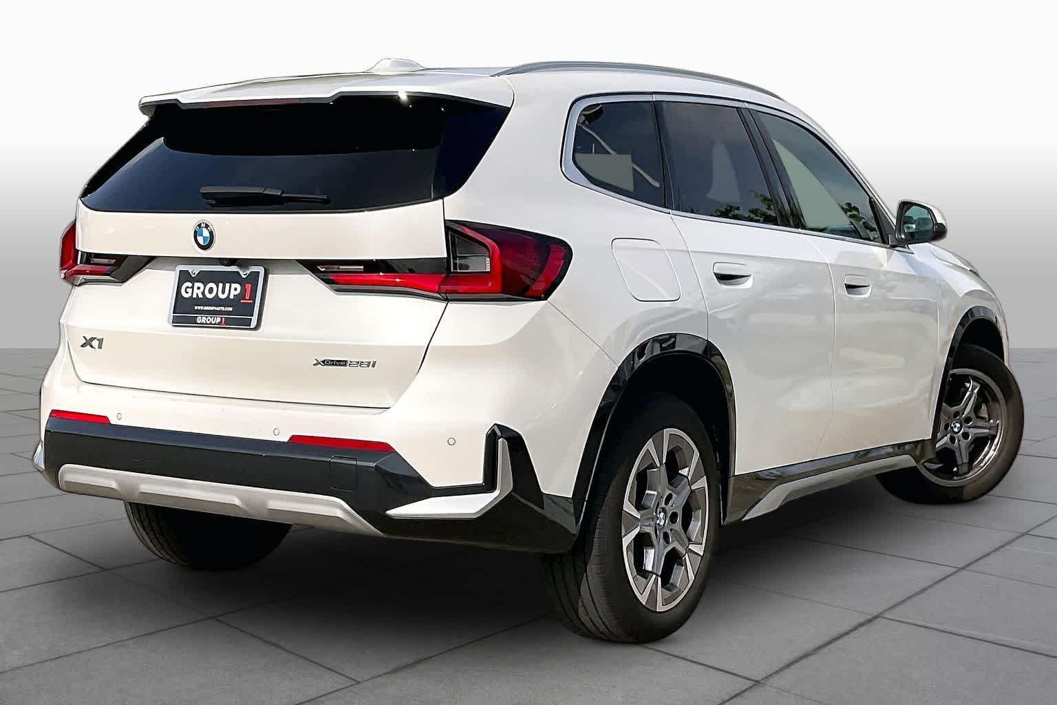 2025 BMW X1 xDrive28i xDrive28i - 11