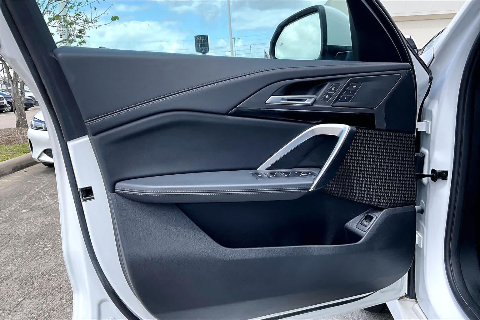 2025 BMW X1 xDrive28i xDrive28i Mineral White Metallic at Lexus Southwest Houston