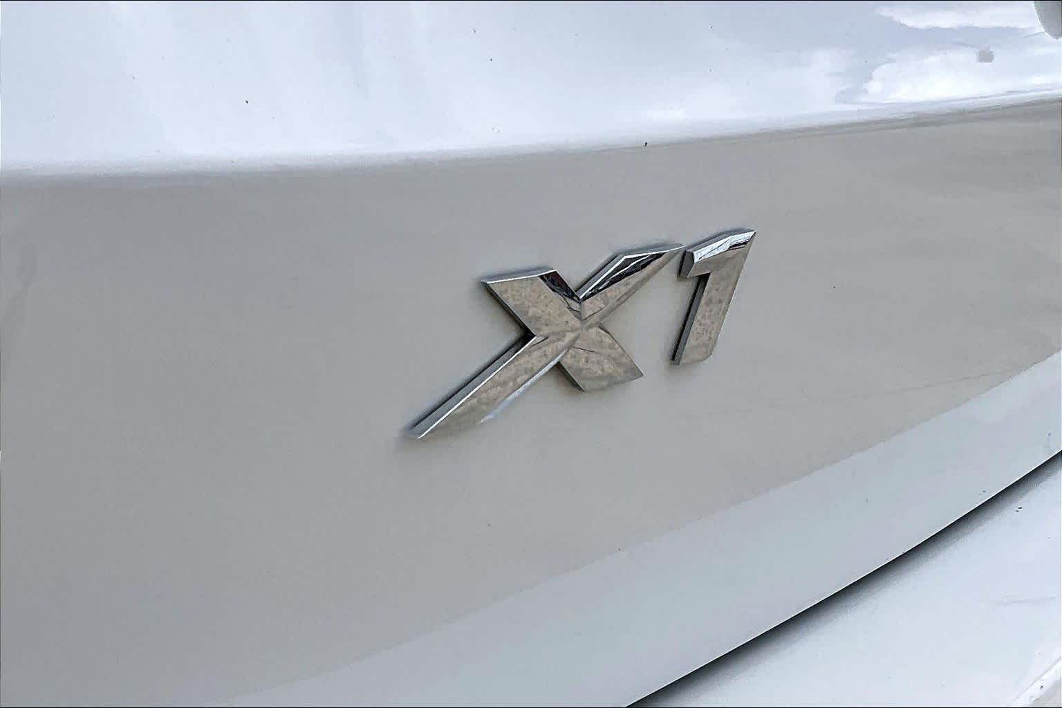 2023 BMW X1 xDrive28i xDrive28i Mineral White Metallic at Lexus Southwest Houston