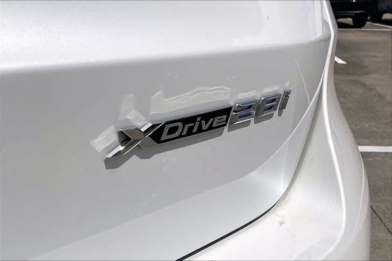 2026 BMW X1 xDrive28i xDrive28i Mineral White Metallic at Lexus Southwest Houston