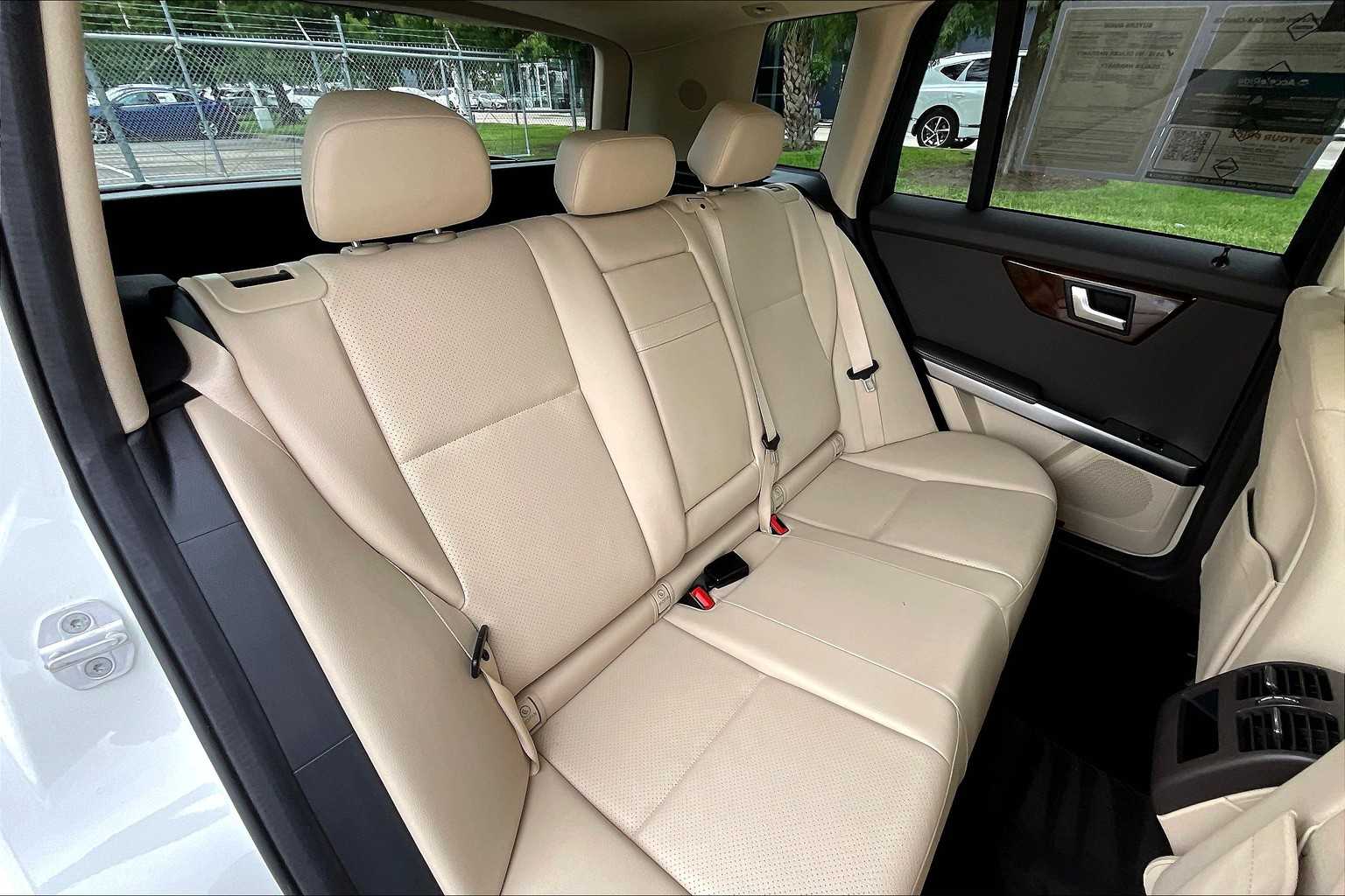 2015 Mercedes-Benz GLK-Class GLK 350 Polar White at Lone Star Chevrolet