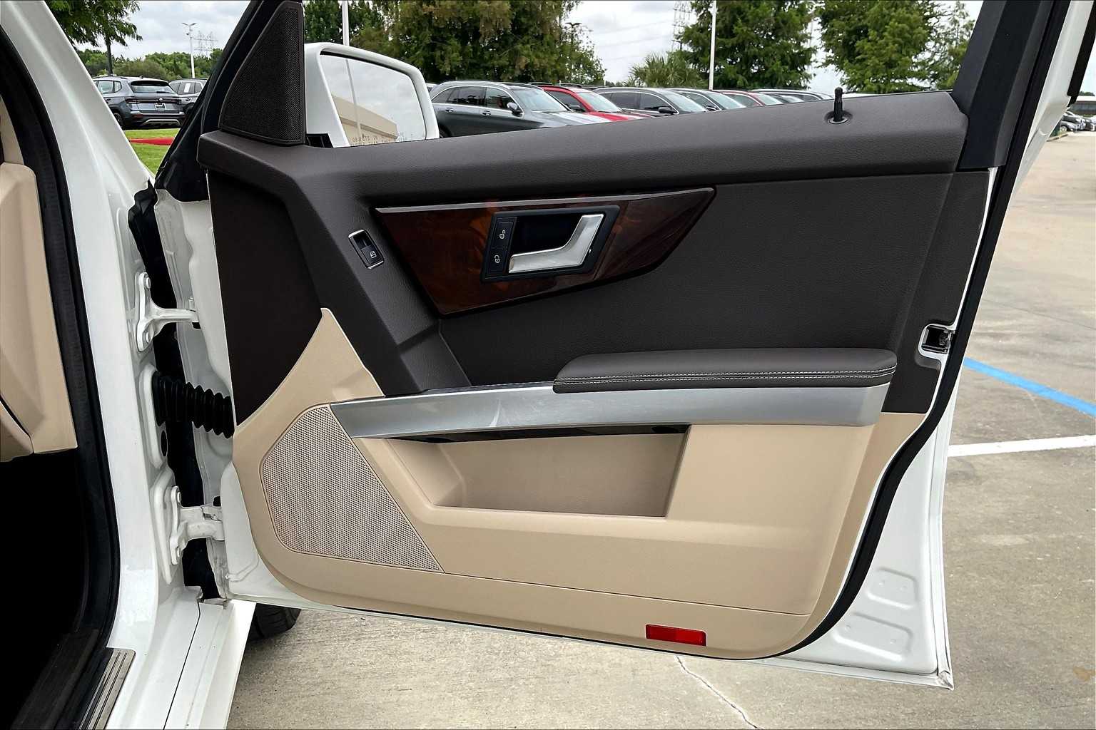 2015 Mercedes-Benz GLK-Class GLK 350 Polar White at Lone Star Chevrolet