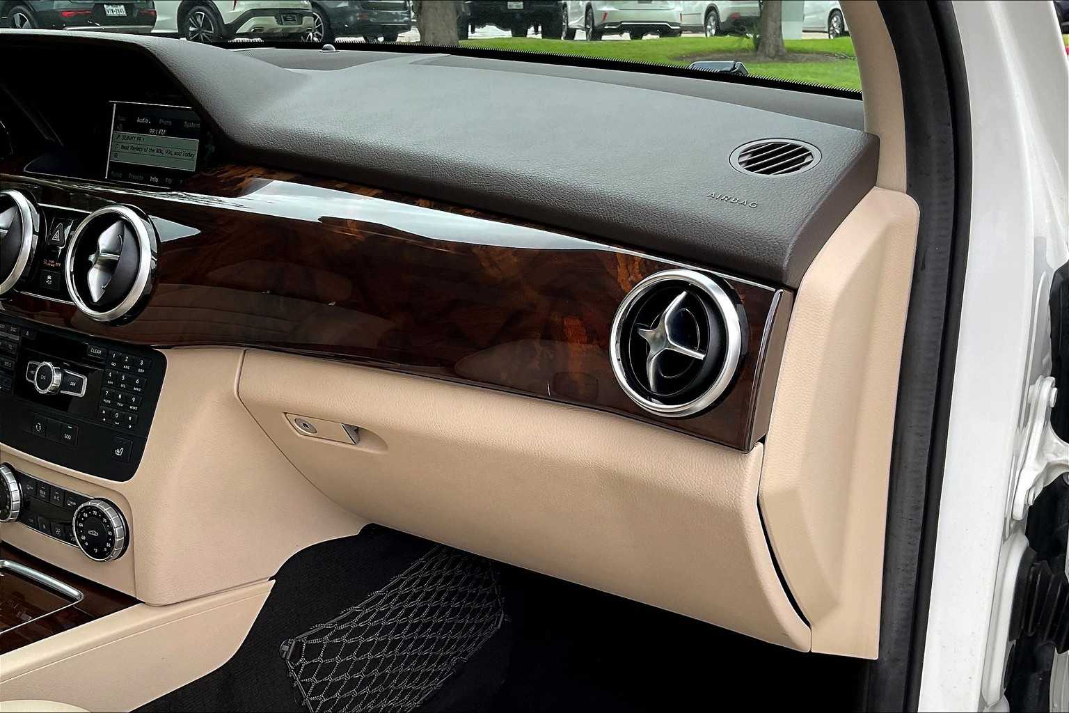 2015 Mercedes-Benz GLK-Class GLK 350 Polar White at Lone Star Chevrolet