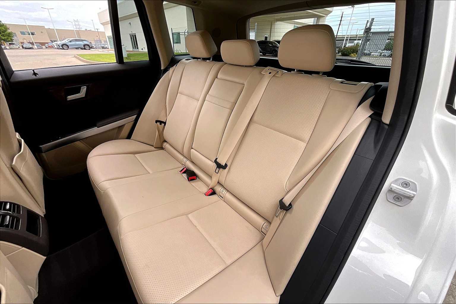 2015 Mercedes-Benz GLK-Class GLK 350 Polar White at Lone Star Chevrolet