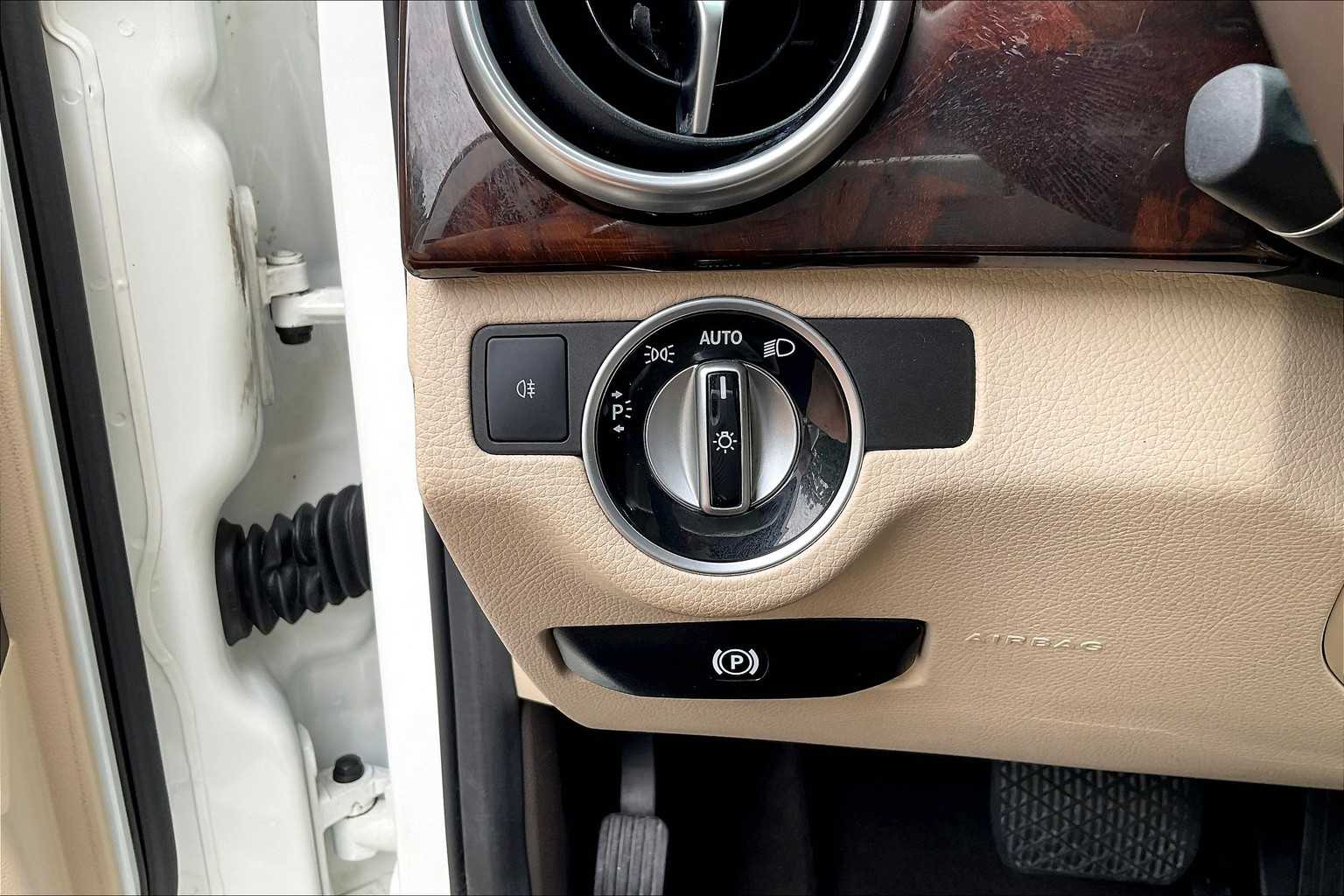 2015 Mercedes-Benz GLK-Class GLK 350 Polar White at Lone Star Chevrolet