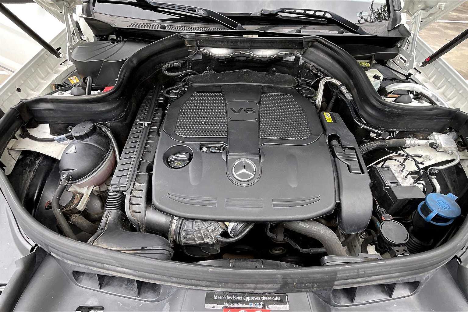 2015 Mercedes-Benz GLK-Class GLK 350 Polar White at Lone Star Chevrolet