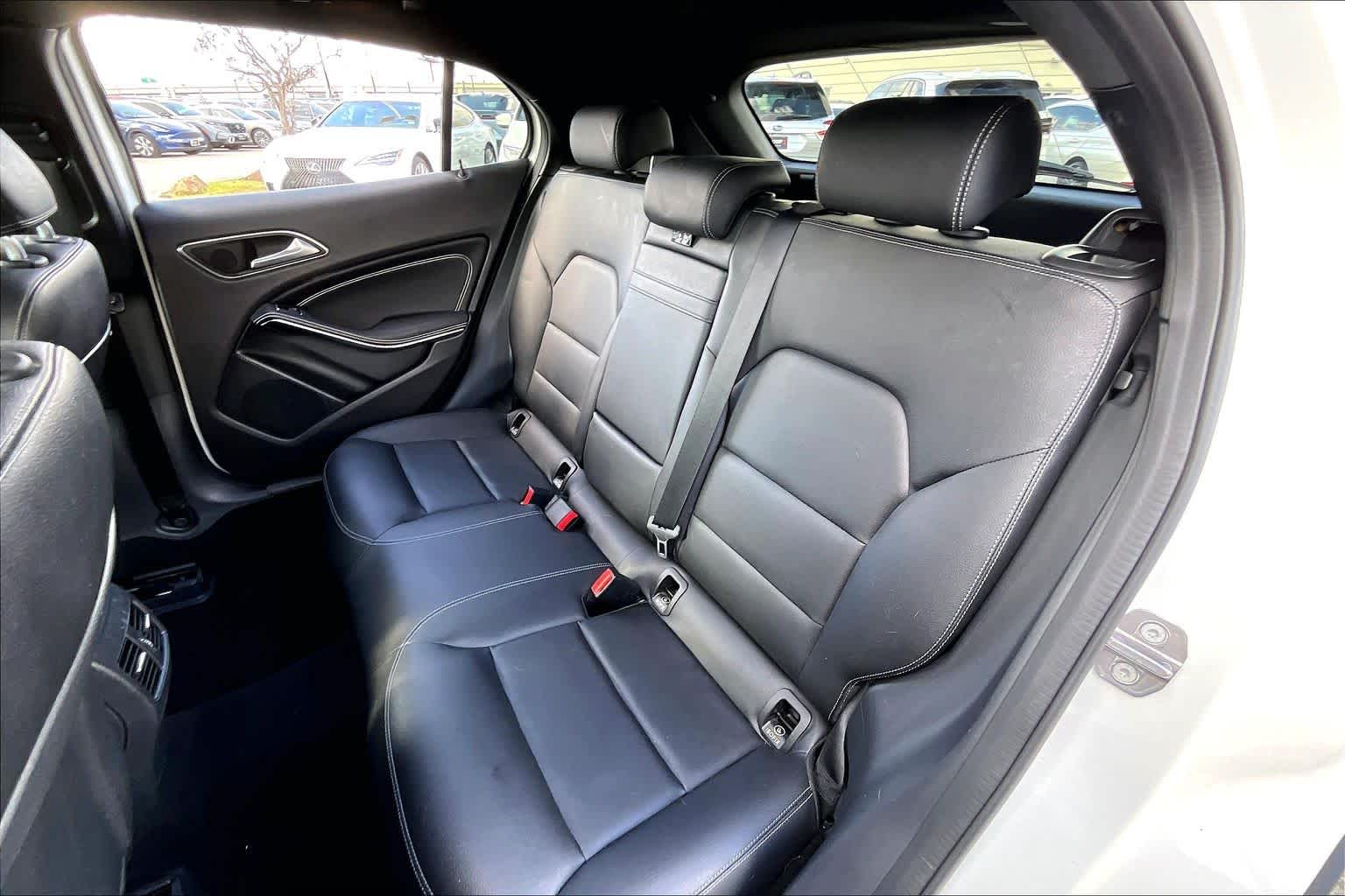 2019 Mercedes-Benz GLA GLA 250 Polar White at AutoNation Ford Gulf Fwy