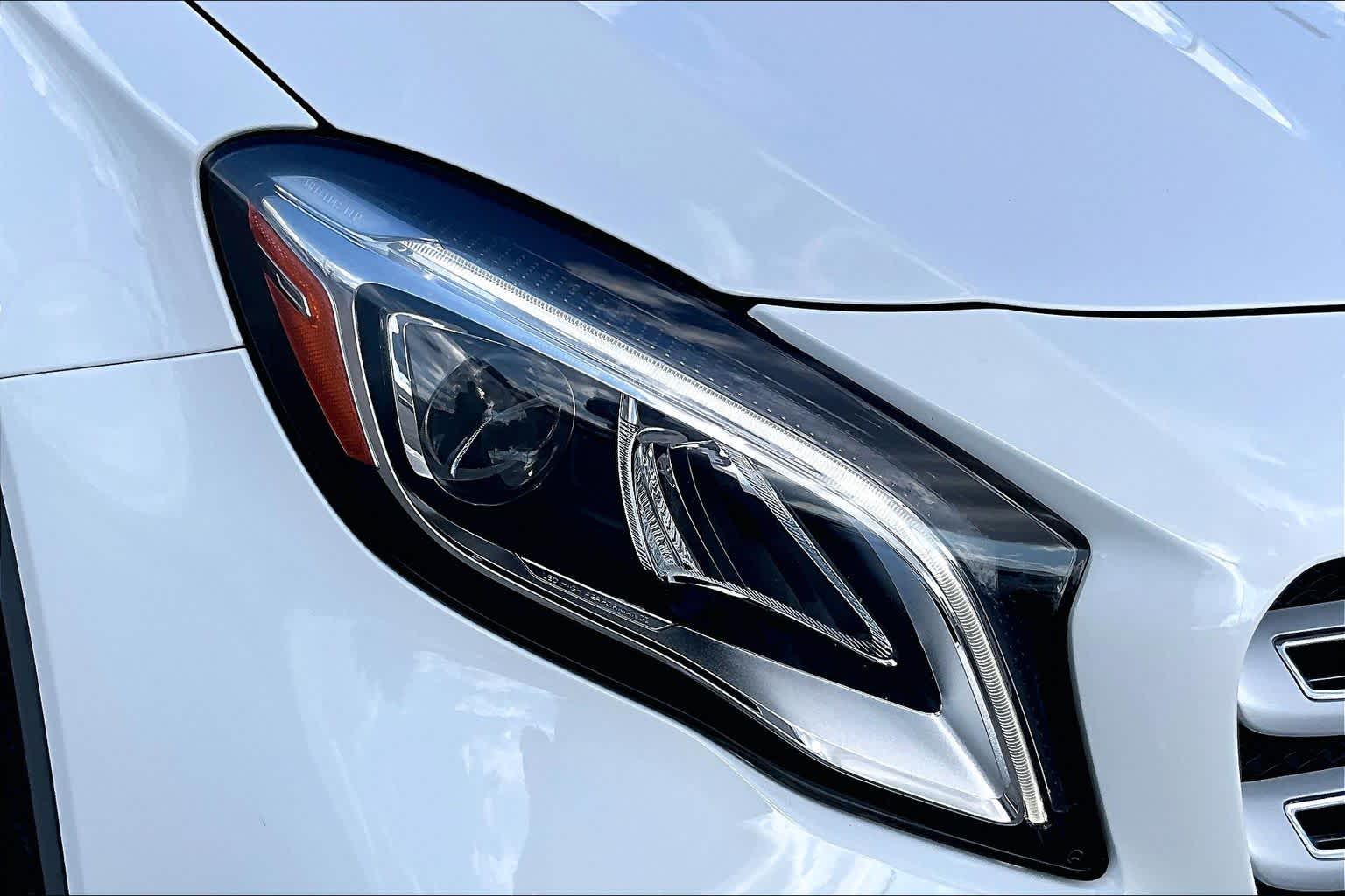 2019 Mercedes-Benz GLA GLA 250 Polar White at AutoNation Ford Gulf Fwy