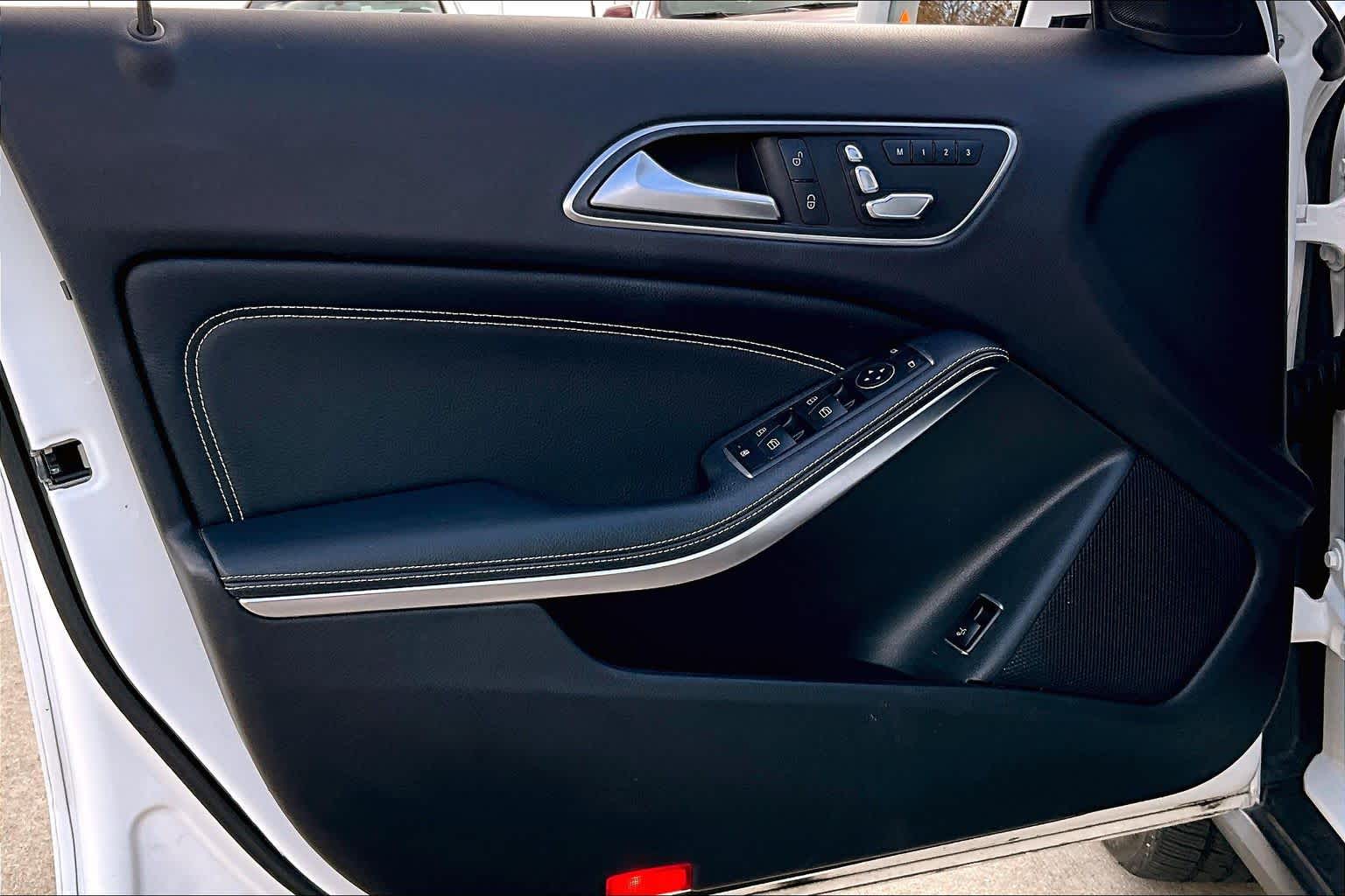 2019 Mercedes-Benz GLA GLA 250 Polar White at AutoNation Ford Gulf Fwy