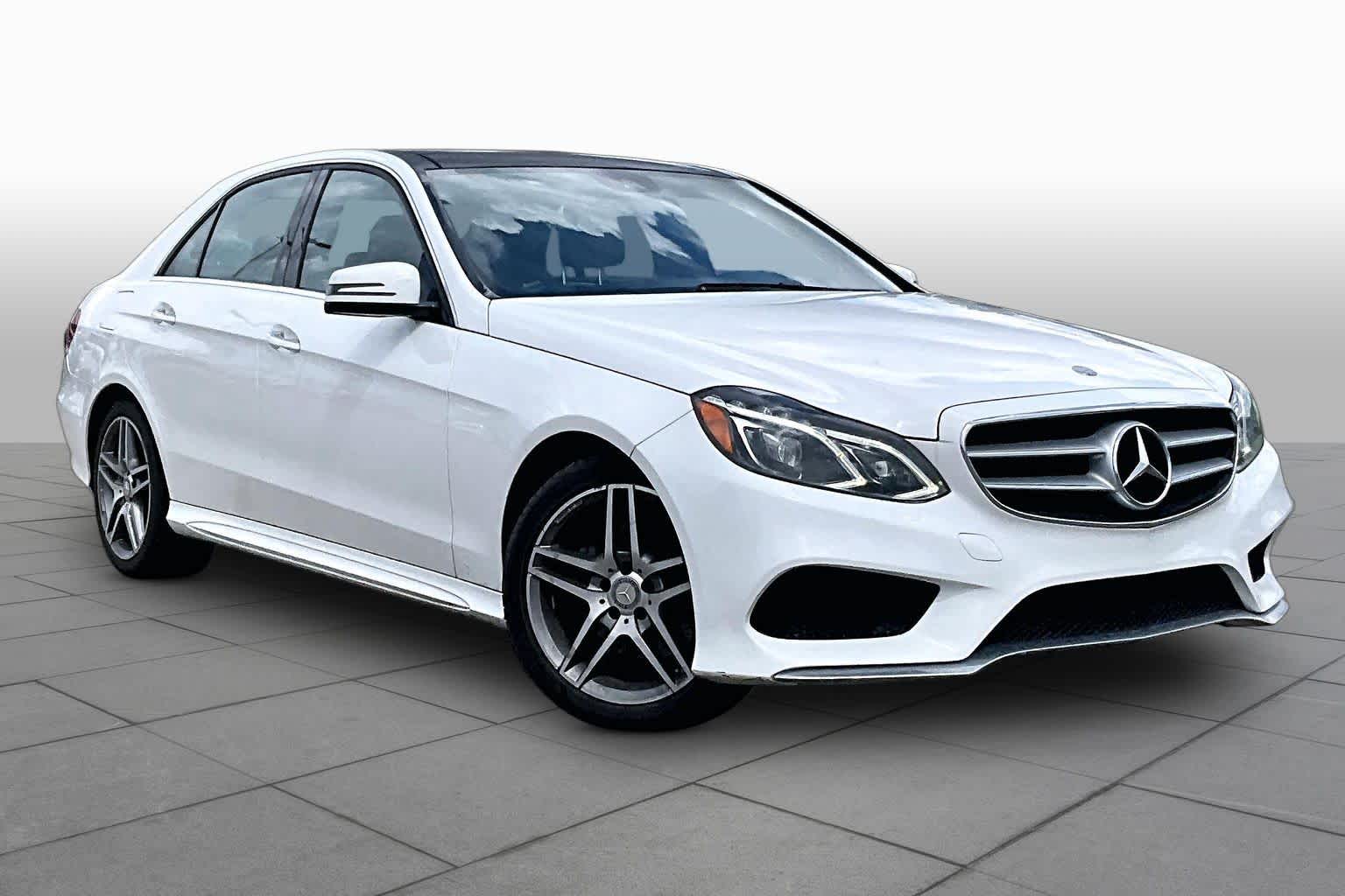 2015 Mercedes-Benz E 400 photo 3 of 35