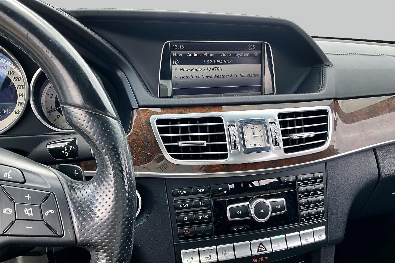 2015 Mercedes-Benz E 400 photo 6 of 35