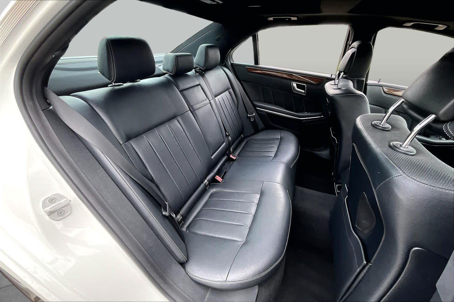 2015 Mercedes-Benz E 400 photo 18 of 35