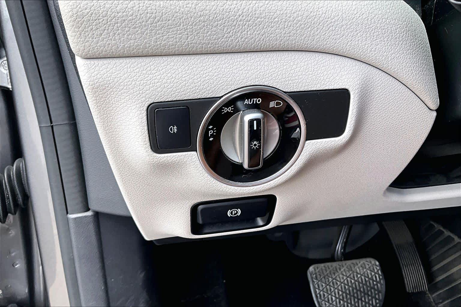 2014 Mercedes-Benz CLA 250 CLA 250 Mountain Gray Metallic at Westside Kia