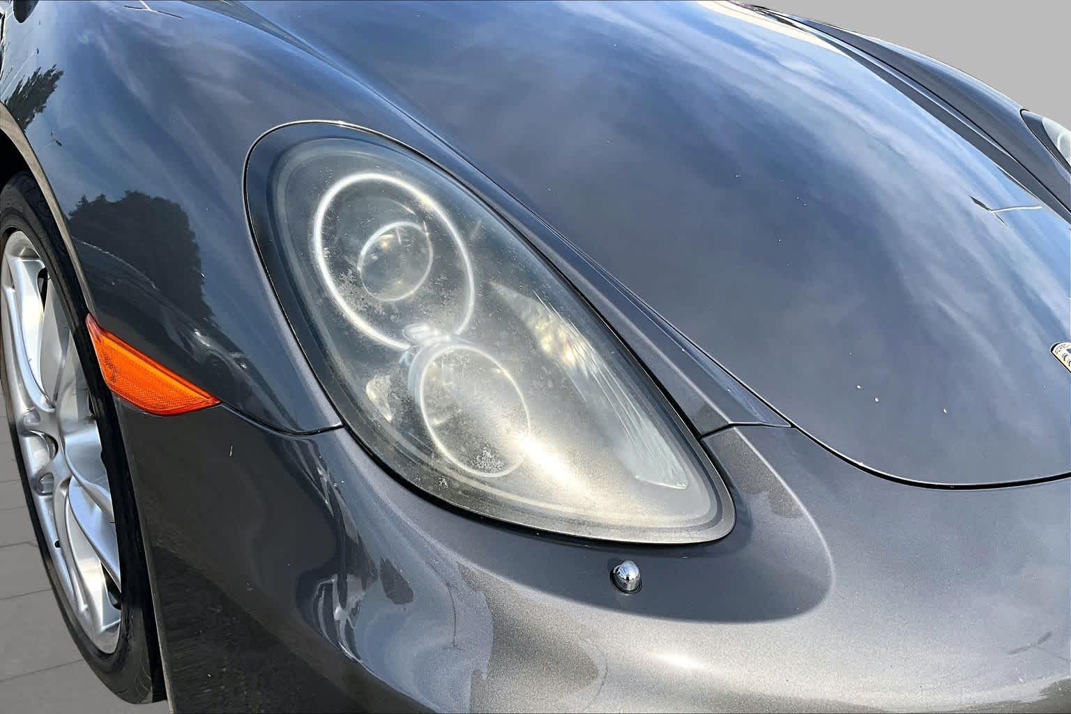 2014 Porsche Cayman photo 24 of 32