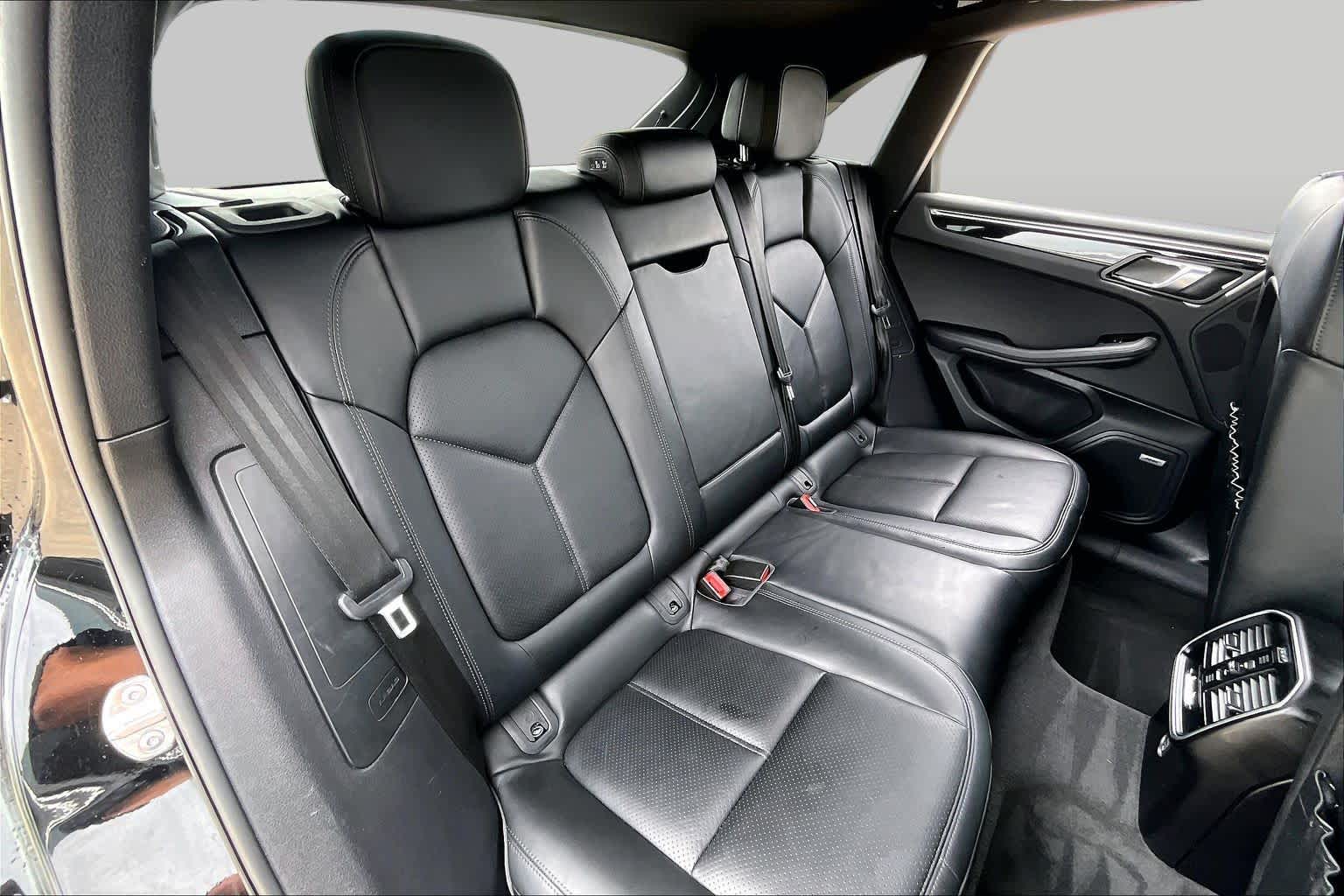 2018 Porsche Macan Sport Edition Black at AutoNation USA Houston