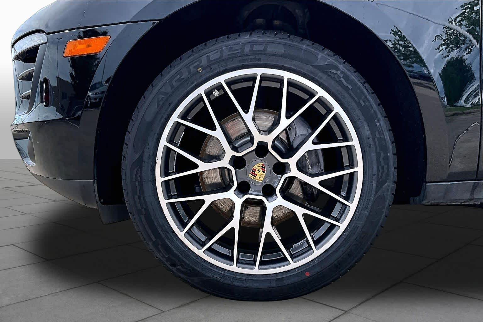 2018 Porsche Macan Sport Edition Black at AutoNation USA Houston