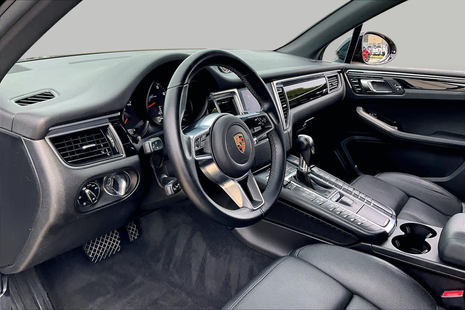 2018 Porsche Macan Sport Edition Black at AutoNation USA Houston