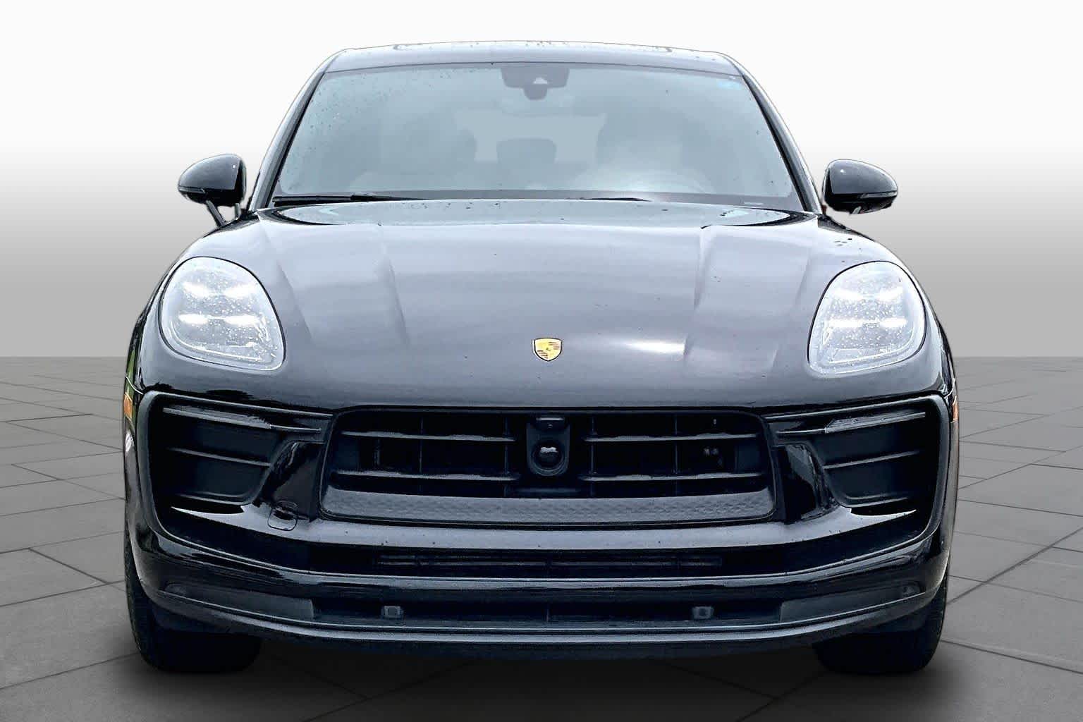2024 Porsche Macan - 3