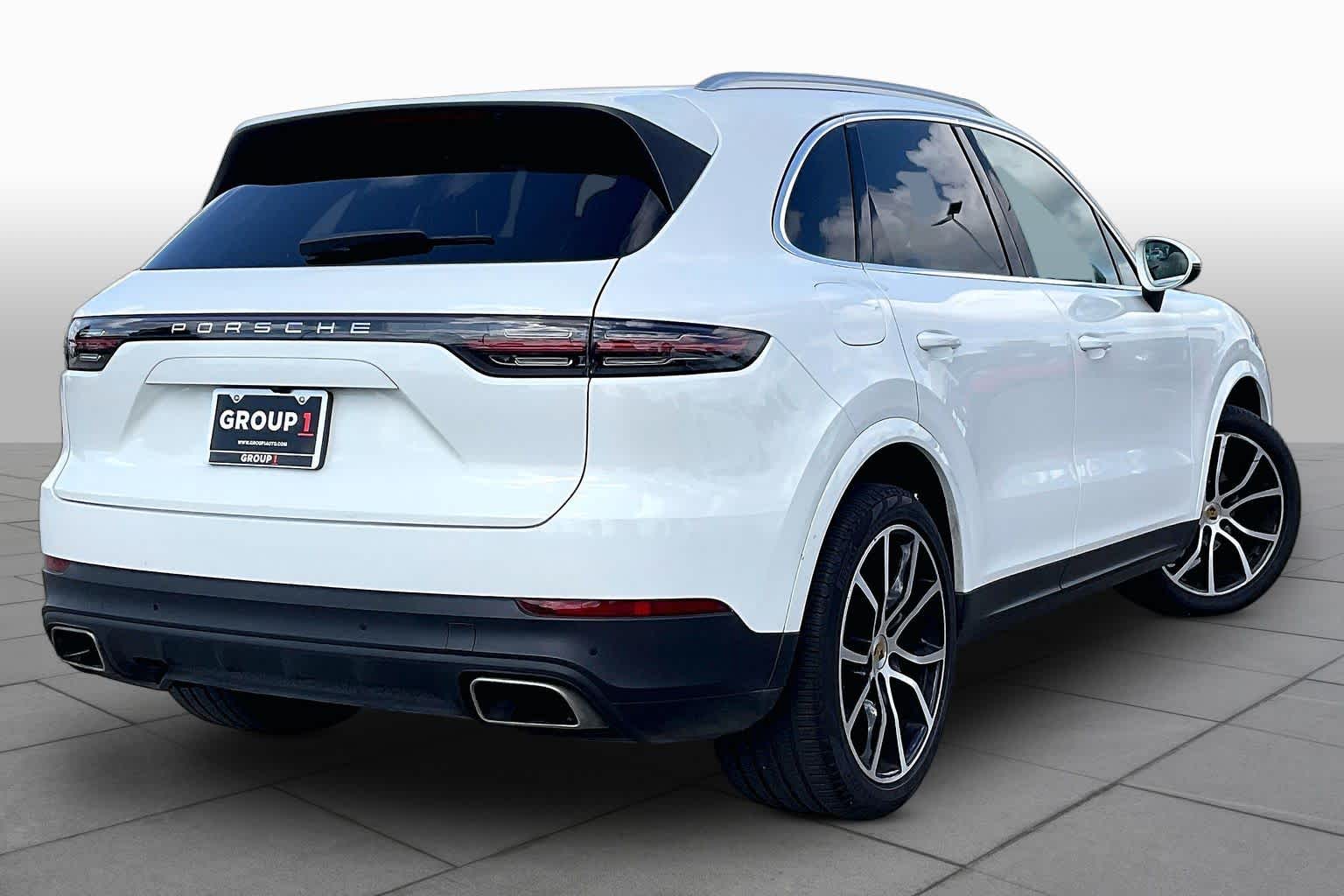 2019 Porsche Cayenne photo 11 of 34