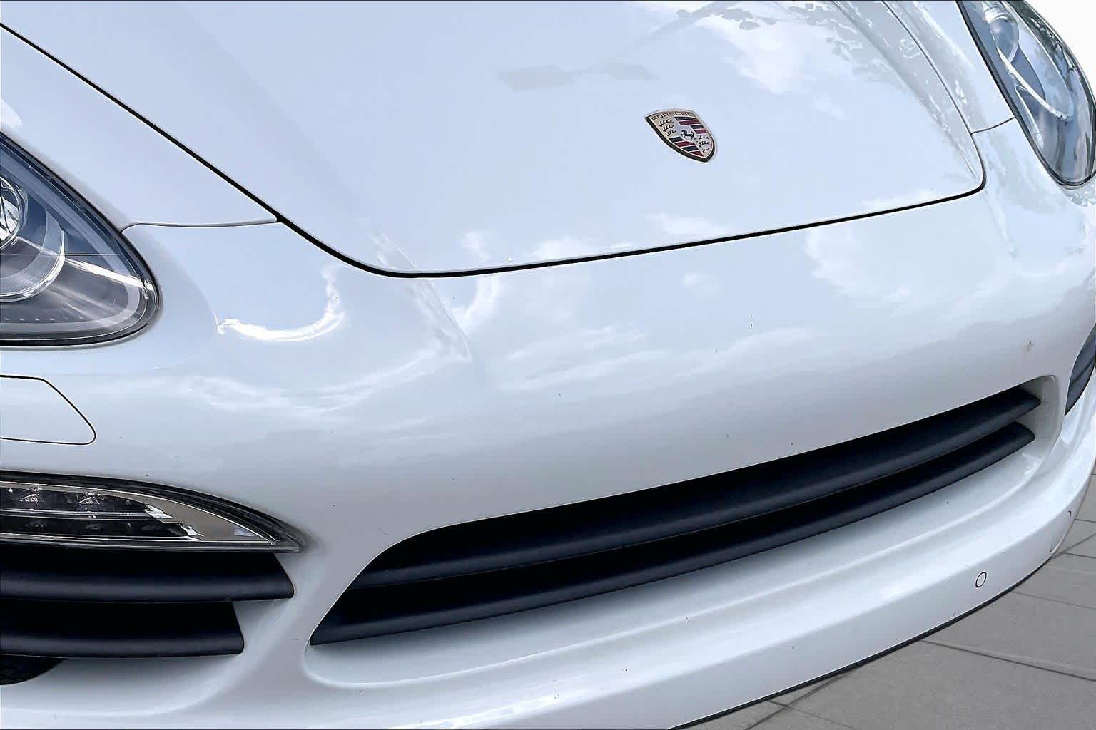 2013 Porsche Cayenne S White at Friendly Ford Crosby