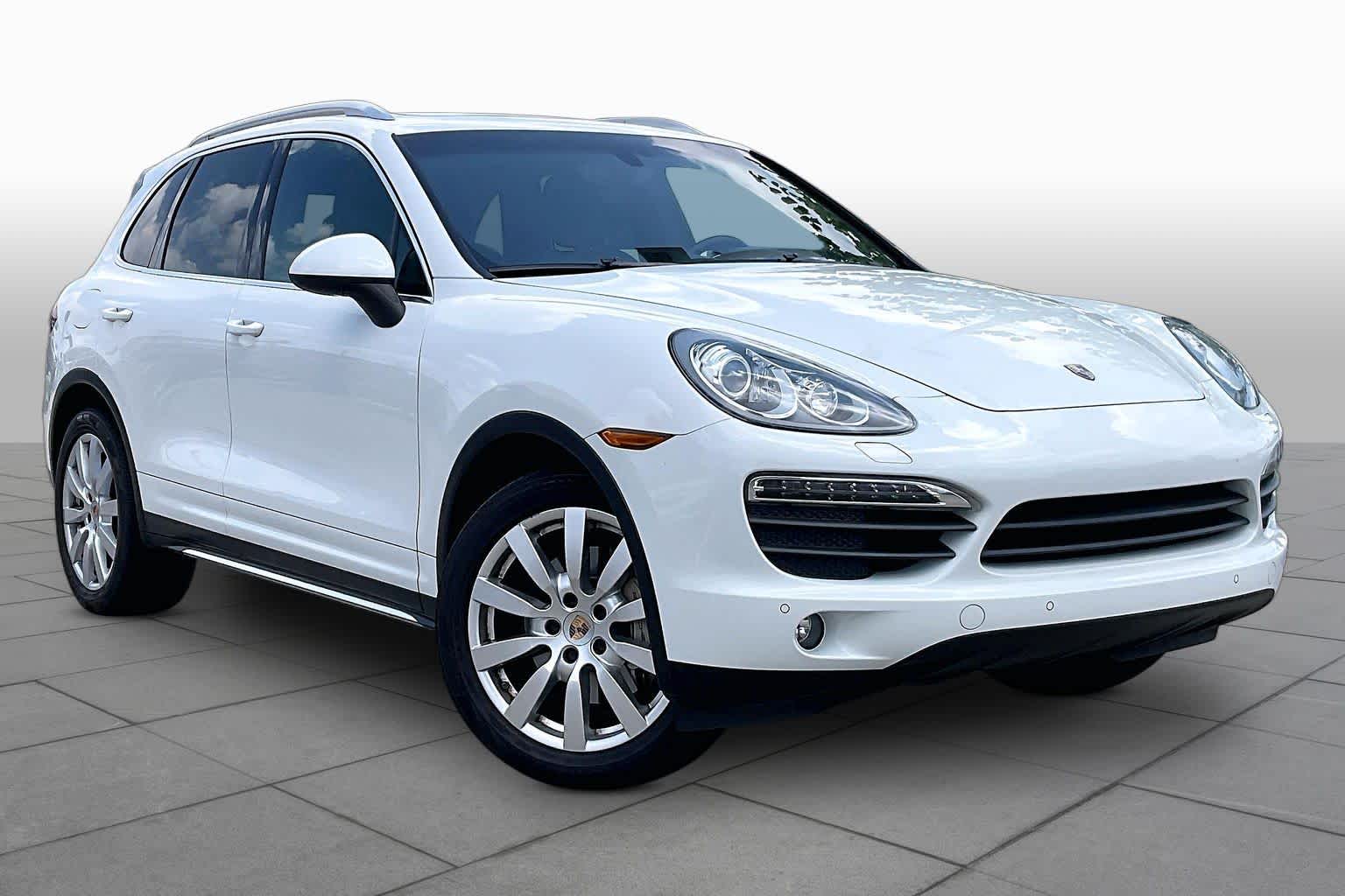 2013 Porsche Cayenne S White at Friendly Ford Crosby