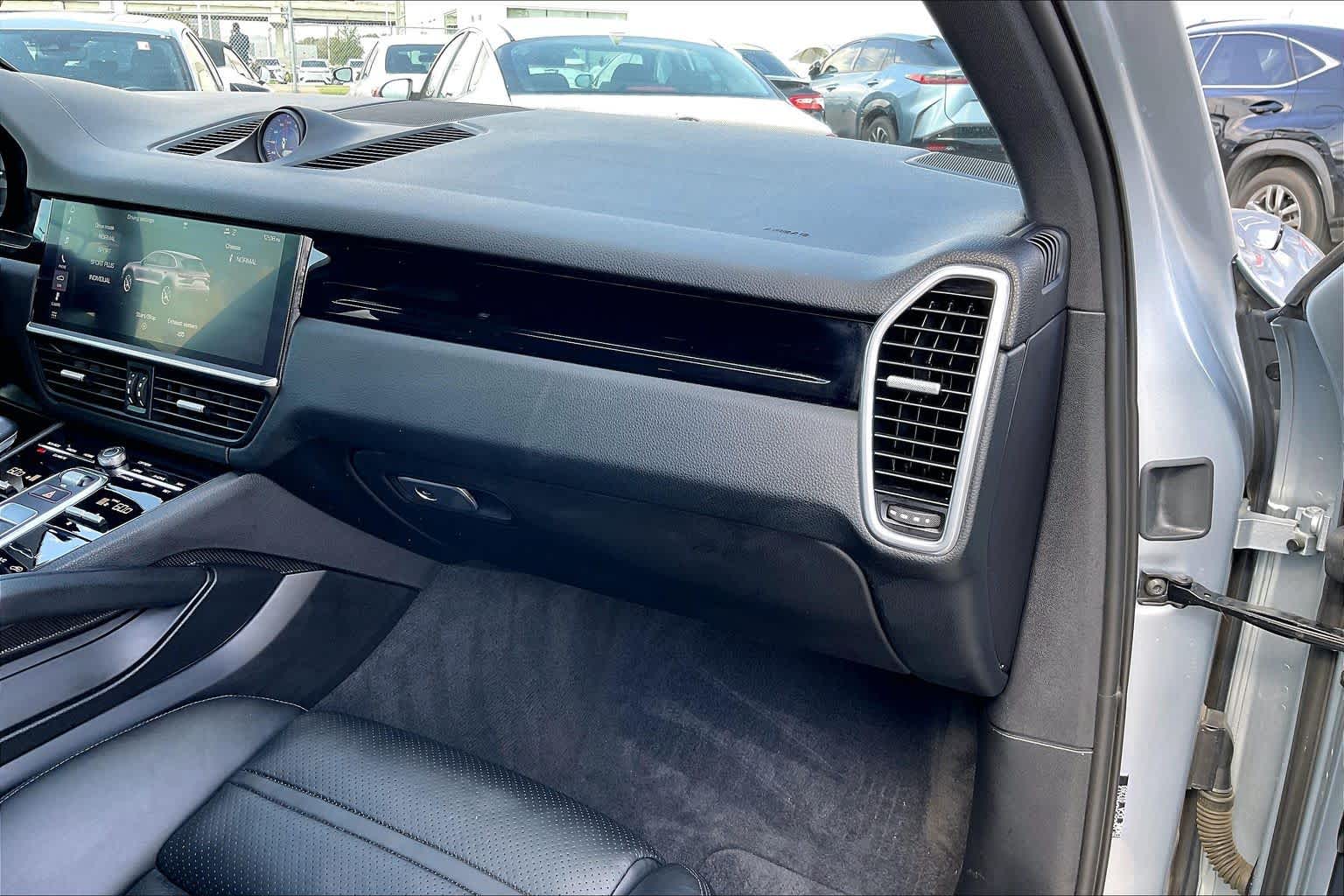 2019 Porsche Cayenne S Rhodium Silver Metallic at HGreg Houston