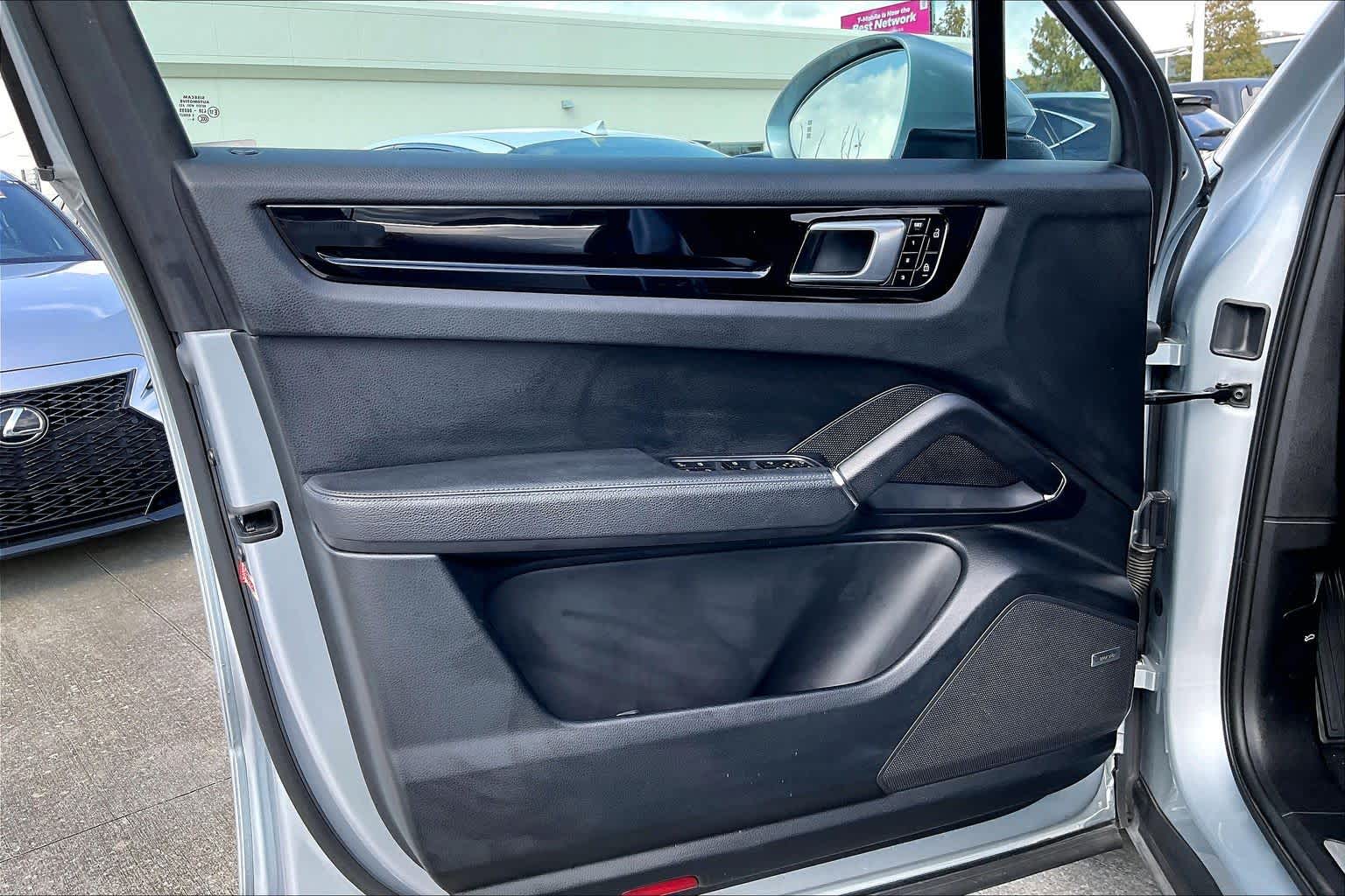 2019 Porsche Cayenne S Rhodium Silver Metallic at HGreg Houston