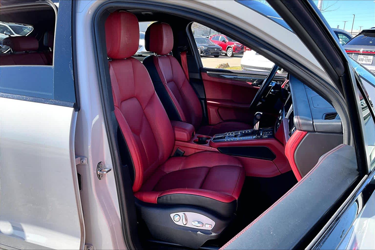 2021 Porsche Macan GTS Chalk at Sterling McCall Acura